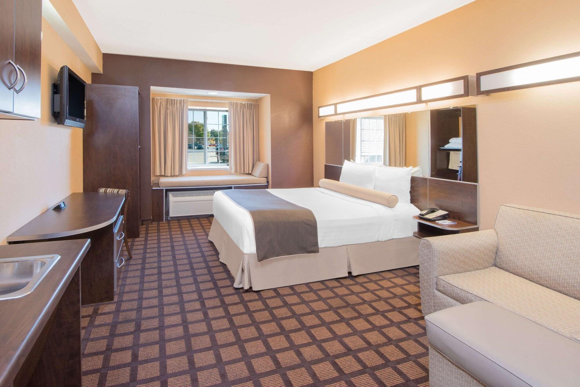 Microtel Inn & Suites By Wyndham Quincy Downtown - River Area Eksteriør billede